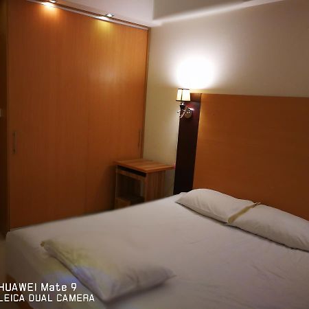 דאהקה Rajanigandha Family Suites מראה חיצוני תמונה